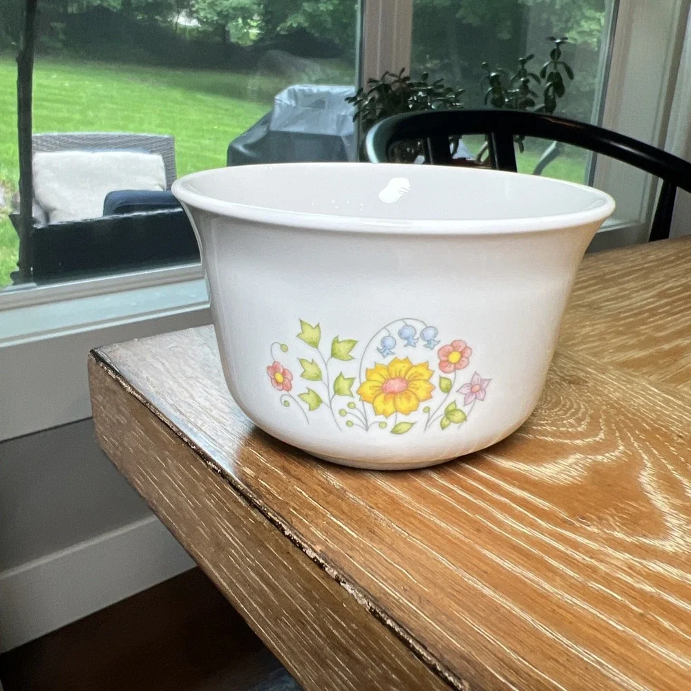 Vintage 70s/80s Corelle Ware Spring Meadow Sugar Bowl
